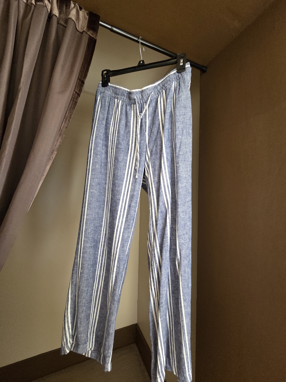 Old Navy Linen Pants